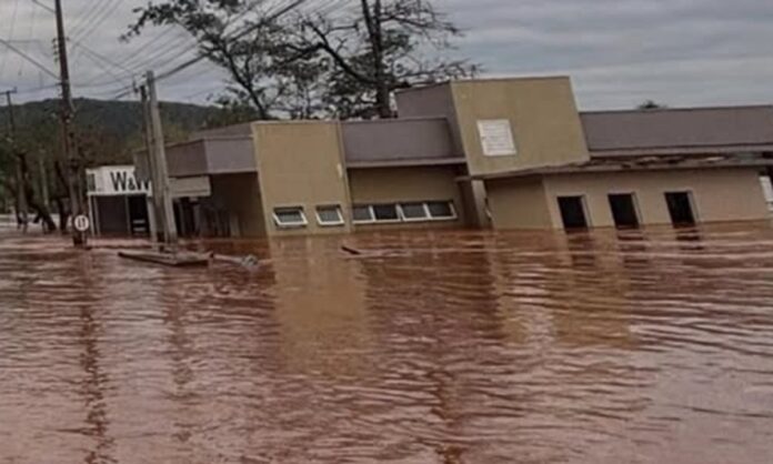 Alerta en la costa del río Uruguay: Evacuaciones en Concordia y creciente preocupación en varias ciudades entrerrianas