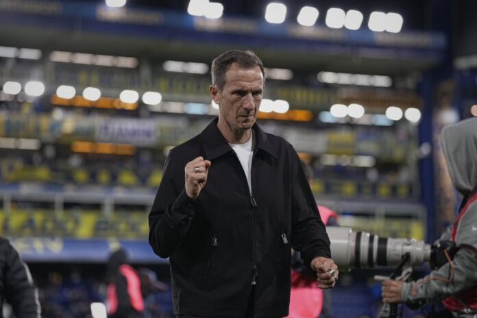 Arruabarrena se refiere a la ausencia de Paredes en la semifinal contra Vasco da Gama