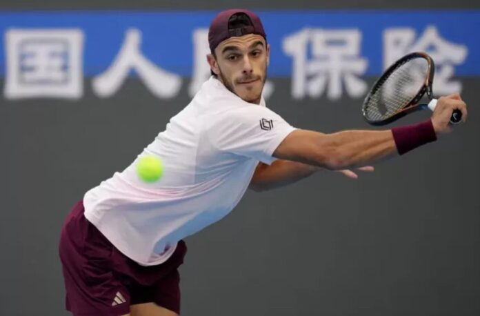 Cerúndolo cae ante Mensik y se despide del Masters de Shanghái