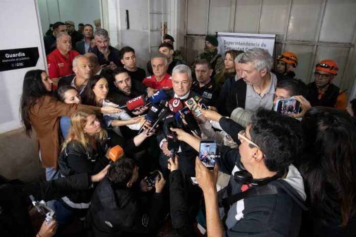Conferencia de prensa sobre la resolución de homicidios en Buenos Aires y Córdoba