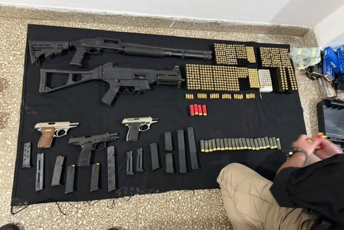 Desmantelan organización narco en Santa Fe: Nueve imputados y un jefe prófugo