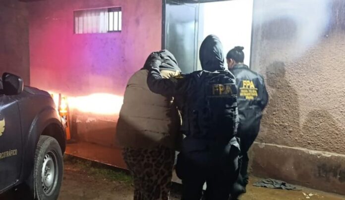 Detenidas en Córdoba: Dos mujeres con cocaína evaden control policial