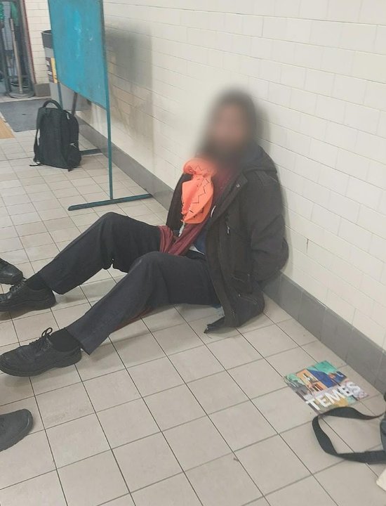 Detenido tras agredir a un policía en el subte: el sorprendente historial del agresor