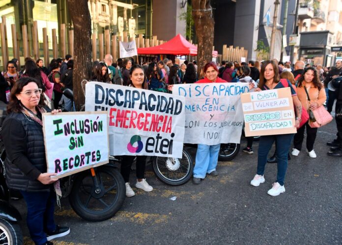 El costo fiscal del nuevo proyecto de ley sobre discapacidad podría alcanzar el 0,07% del PIB