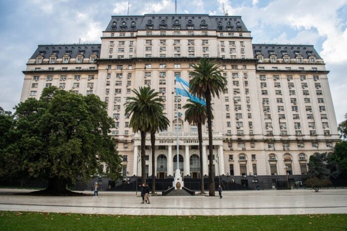El Ministerio de Defensa lanza licitación para un nuevo muelle militar en Ushuaia