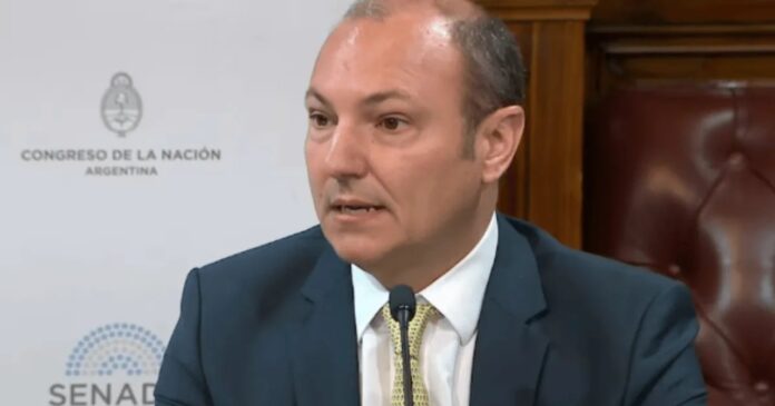 Escándalo financiero: secuestrados USD 59.000 de una funcionaria en investigación de lavado de activos