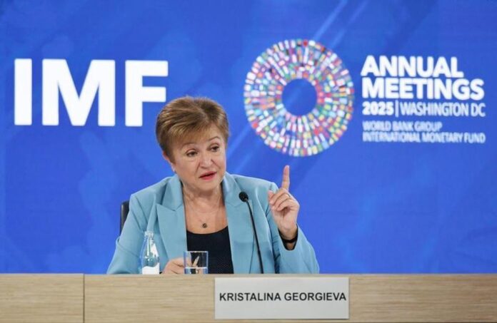 FMI Aumenta Proyección de Crecimiento Global para 2026 a un 3,1%