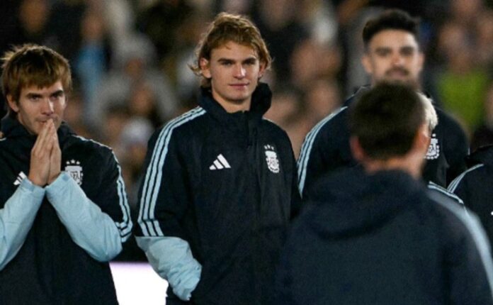 Franco Mastantuono: «Messi debería continuar en la Selección Argentina»