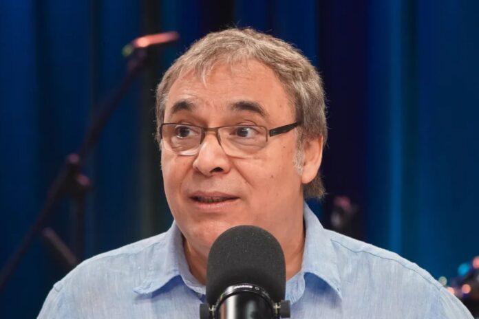 Gabriel Rolón: «A veces deseamos más haber sido felices que serlo en el presente»
