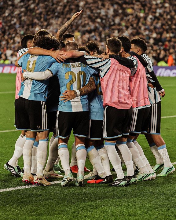 La Selección Argentina se Mantiene Firme en el Segundo Puesto del Ranking FIFA