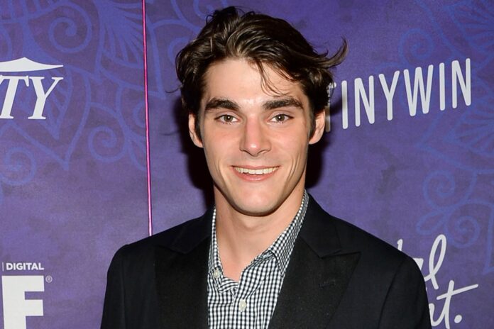 La Trágica Historia Detrás de la Muerte de RJ Mitte: Reflexiones de Sus Seres Queridos