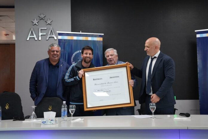 Lionel Messi Recibe el Título de Doctor Honoris Causa de la UBA