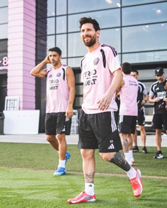 Lionel Messi Regresa a los Entrenamientos con el Inter Miami Tras su Despedida Internacional