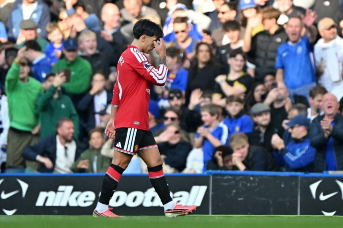 Lisandro Martínez Expulsado en la Derrota del Manchester United Ante Chelsea