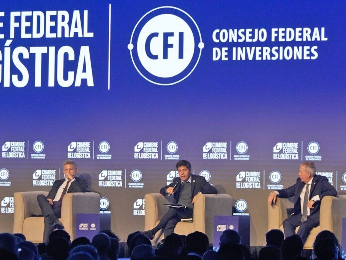 Los gobernadores exigen más obras y Santilli advierte sobre el regreso del kirchnerismo
