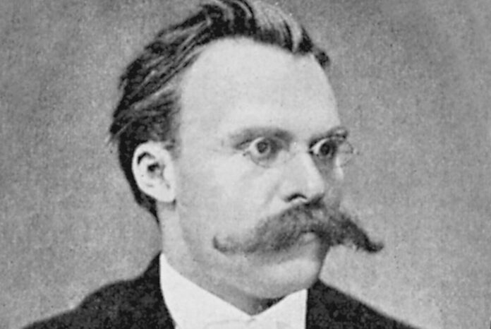 Nietzsche y la Verdad: Reflexiones Filosóficas en Tiempos Modernos