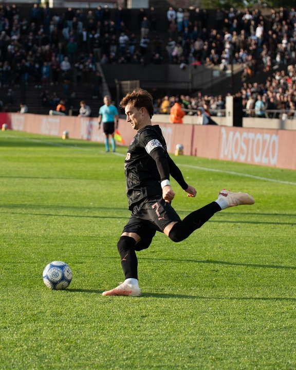 Platense Logra un Emocionante Empate en el Clásico Frente a Argentinos Juniors