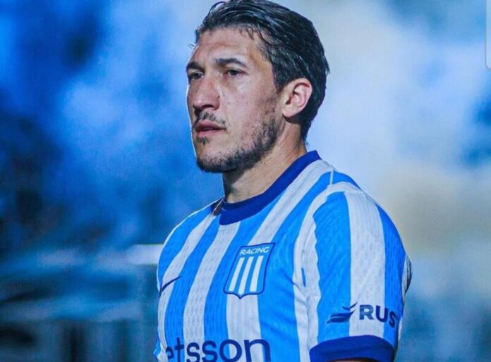 Racing separa a Alfonso Espino del plantel profesional tras incidentes