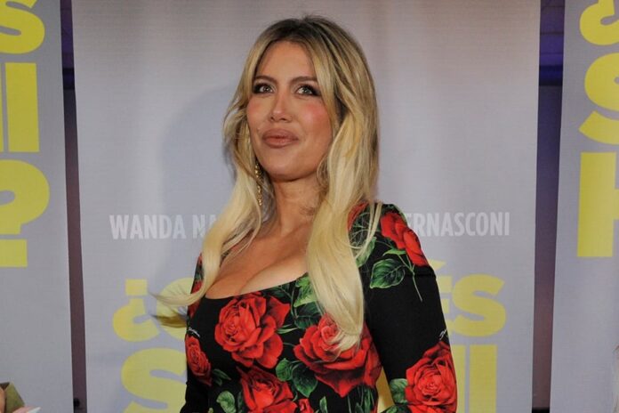 Wanda Nara Deslumbra en el Estreno de su Primera Película