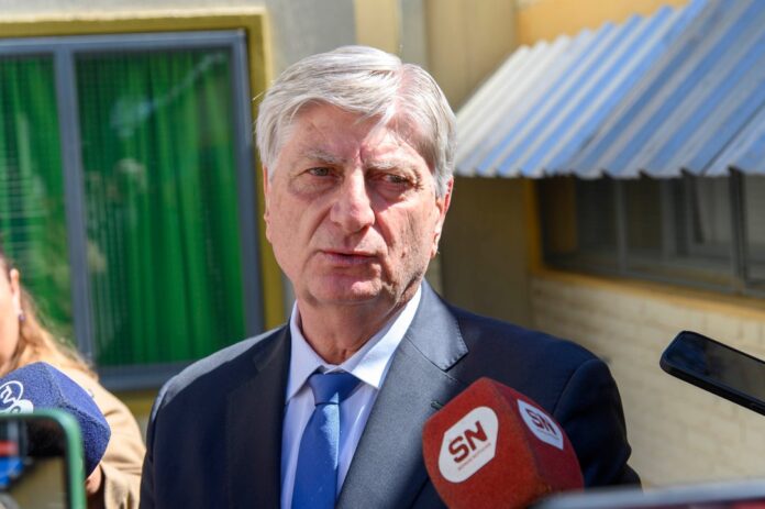 Ziliotto Solicita Uso de Fondos Afectados para Garantizar Servicios Esenciales y Aguinaldos